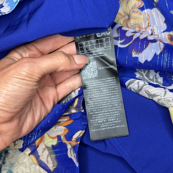 GUESS Women's Vonda Cutout Choker-Neck Romper - Picture 9 of 10